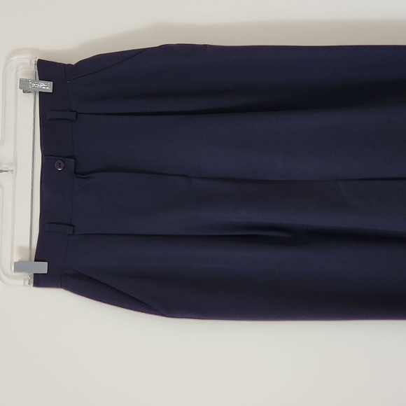 90s ,Jones New  York, midi length,  A-line, wool black skirt, size 10 - Picture 2 of 12